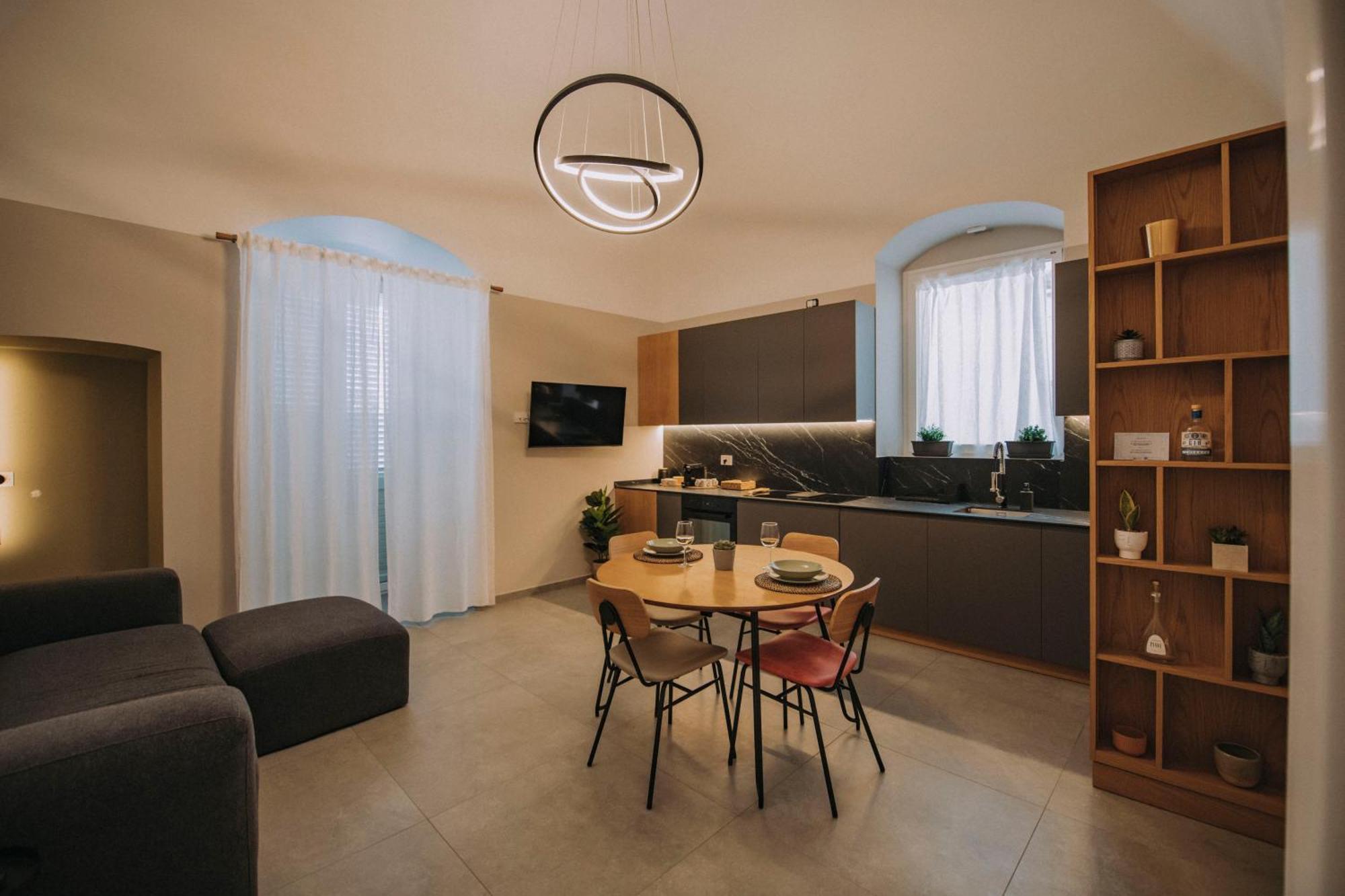 Sea Glow - Luxury Apartment Bisceglie Luaran gambar