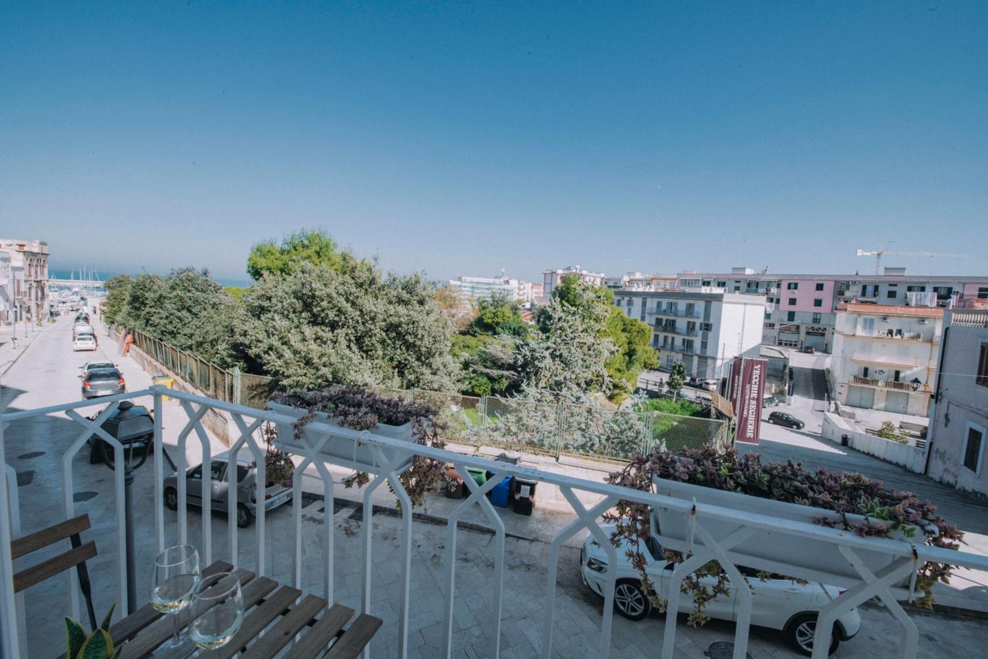 Sea Glow - Luxury Apartment Bisceglie Luaran gambar